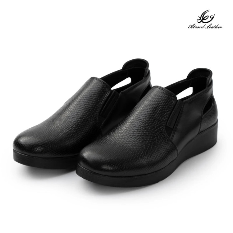 محصول نمونه تستی کفش طبی زنانه چرم عطارد مدل چرم طبیعی کد SH368