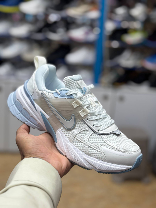 کفش کتونی NIKE v2k پیاده روی