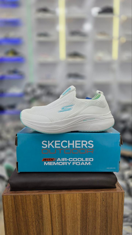 کفش اسپرت اسکچرز مردانه مدل Max Cushion Slip-On