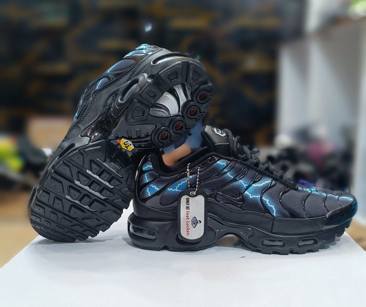 کتانی اسپرت مردانه نایک ایر مکس (Nike Air Max) مشکی آبی مدل Lightning